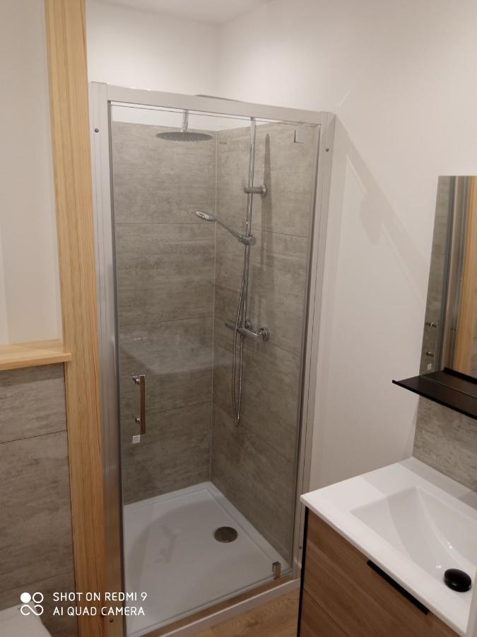 Appartement Rdc แชร์บูร์ก อ็อง กงต็องแต็ง ภายนอก รูปภาพ